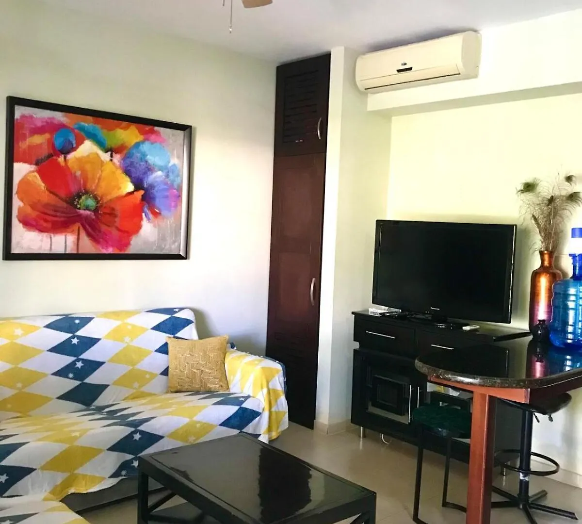 Infiniti Blu Beautiful Apartment At The Pool Sosua 0*,